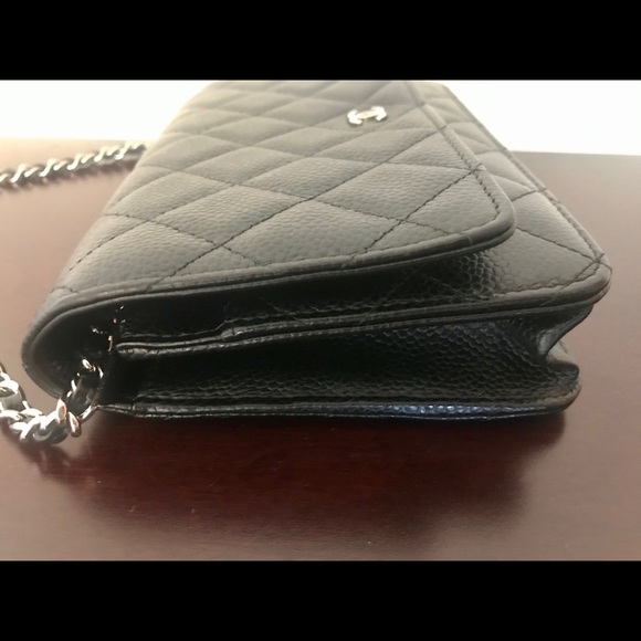 Authentic CHANEL Classic Wallet on Chain (WOC) - Picture 12 of 16